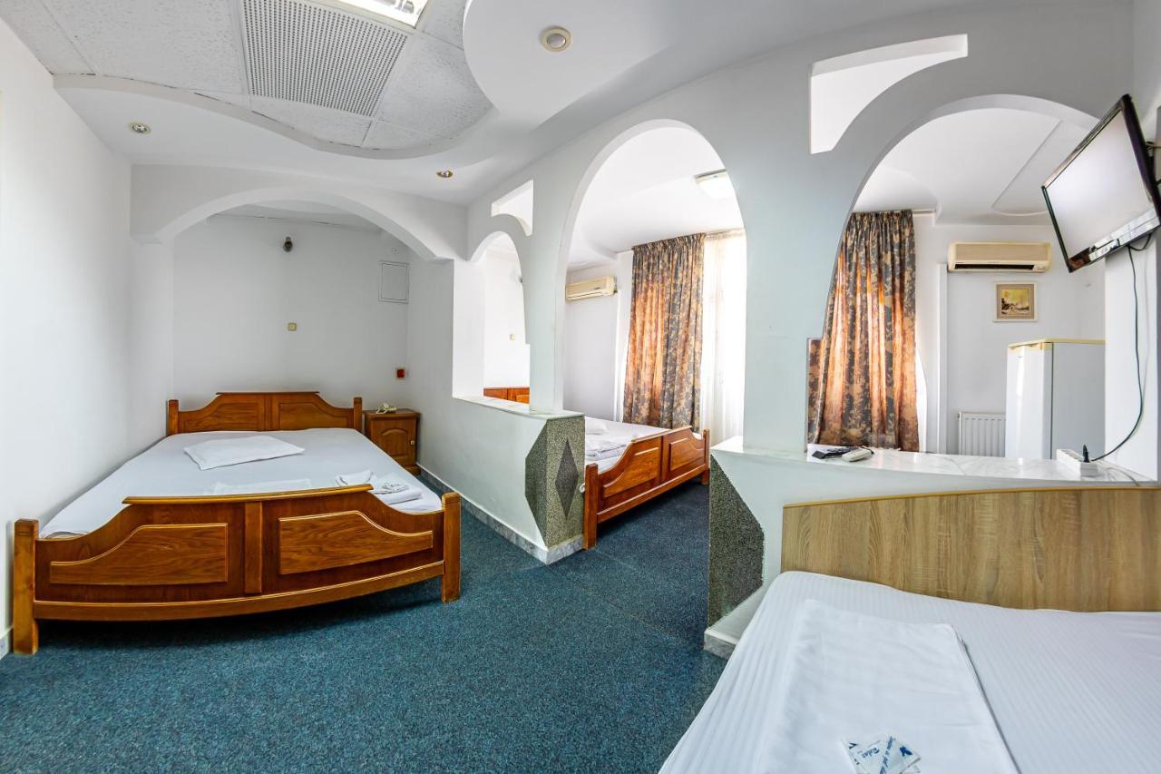 Motel Dasiana Târgu Jiu Eksteriør bilde