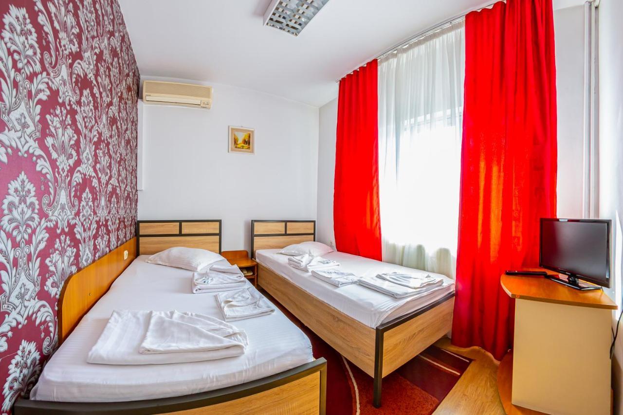 Motel Dasiana Târgu Jiu Eksteriør bilde